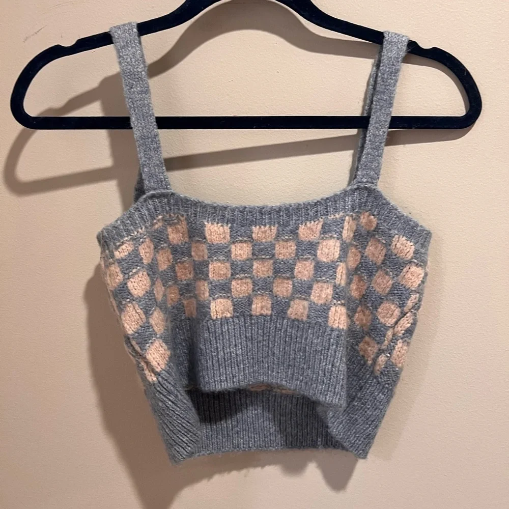TopShop Knit Crop Top - Gray and Pink Checkered - Picture 2 of 3